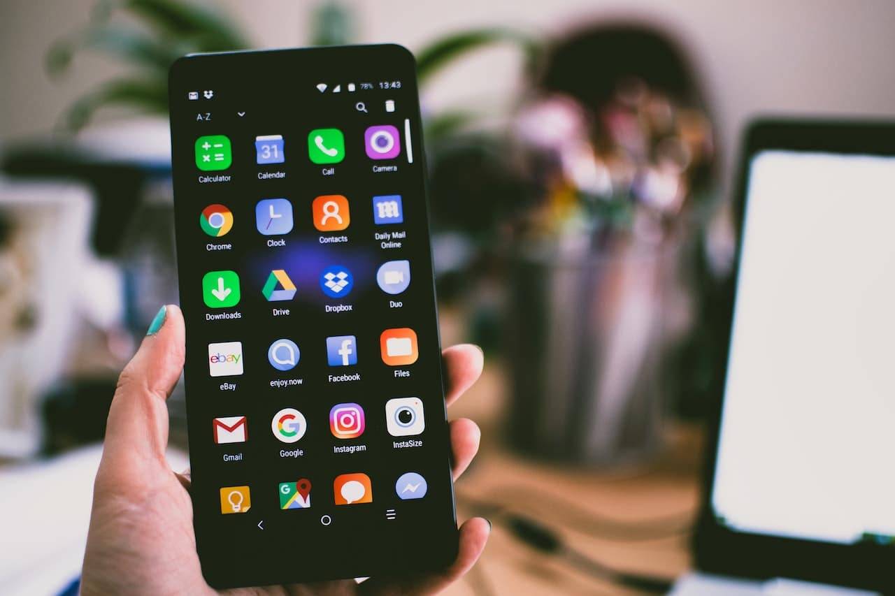 5 Different Types of Mobile Apps and Their Functions